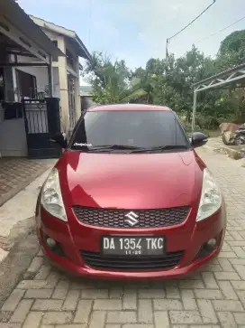 Suzuki Swift GX Manual 2013 Merah Metalik