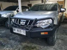 MITSUBISHI TRITON GLS DC 4X4 M/T 2019 NIK 2018 NOPOL BH DLM KOTA