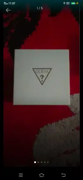 Jam tangan pria GUESS