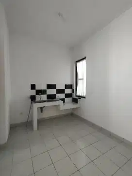 Dikontrakkan rumah satu lantai siap huni di cluster sentul city