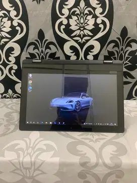 Emang secakep ini Laptop Lenovo Yoga 330TS
