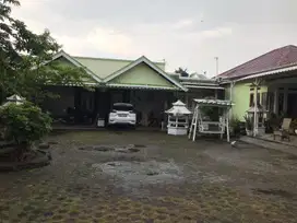 Dijual Rumah di Jalan Raya Cipanas No.17