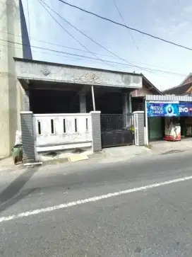 Dijual cepat tanah pinggir jln raya UNS L:107m
