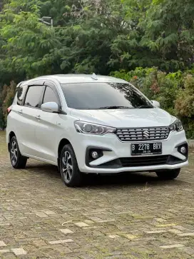 ERTIGA GX AT 2021 PUTIH