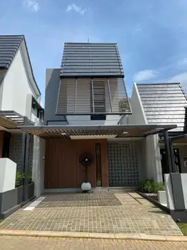 Rumah Murah 2 lantai lokasi strategis dekat pintu tol dan stasiun