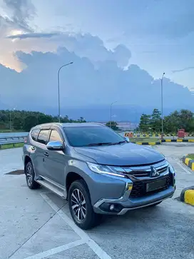 Pajero Sport Dakar Matic diesel Sunroof