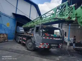 Mobile crane zoomlion 25 ton tahun 2017