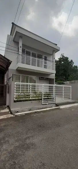 Rumah Minimalis Modern Cigadung Dekat Cikutra Cibeunying Bandung Utara