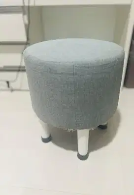 SOFA STOOL BULAT / KURSI MEJA RIAS