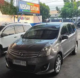 Nissan Grand livina 2013 Bensin