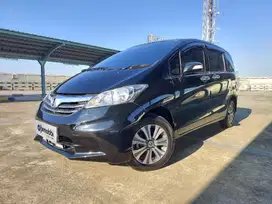 TDP 7,JT Honda Freed 1.5 E Bensin-AT Hitam 2013