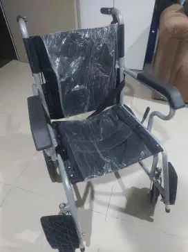 New Kursi Roda Lipat

Available 1 pcs