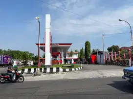 500 METER SPBU JL TAJEM: Tanah Maguwo Jogja
