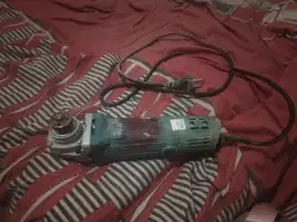 Gerinda merek moderen. Baru 1 bulan