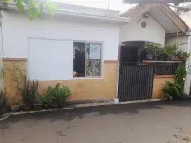 DIJUAL CEPAT 1 UNIT RUMAH STRATEGIS!!