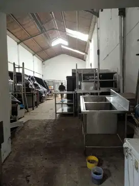 Gudang Strategis di Sukamenak Bandung