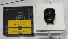 Jam Tangan Smartwatch Amazfit GTS