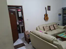 Dijual Rumah Di Perumahan Senam Indah Antapani
