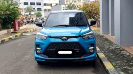 Km20rb toyota raize turbo gr sport tss cvt two tone 2022 biru