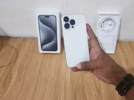 IPHONE 15 PRO MAX 256GB WHITE TITANIUM IBOX LENGKAP NO MINUS BS TT