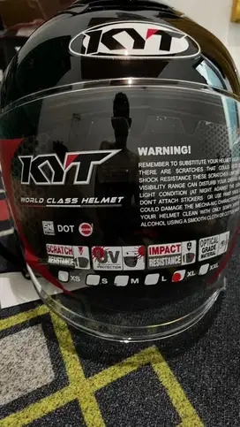 Helm KYT Kyoto Black
