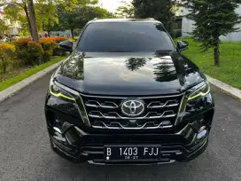 HARGA CASH Toyota Fortuner VRZ 2.8 GR Sport Tahun 2022/2023