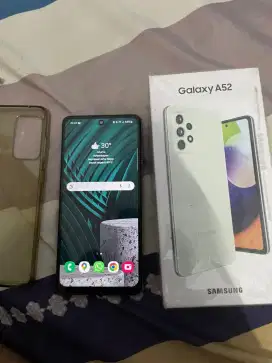 Samsung a52 laku brapa ya.udh ganti lcd tapi normal