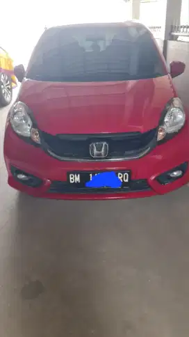 Di jual mobil brio 2016 facelife low kilometer