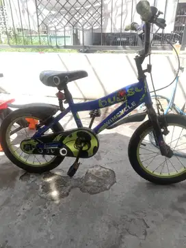 Sepeda bekas untuk anak