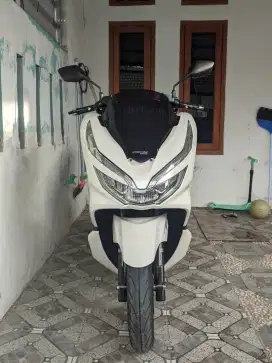 Pcx 2019 putih full orisinil