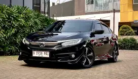 Honda Civic ES Turbo Prestige Tahun 2017 Hitam