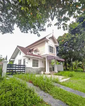 Jual rumah. Luas tanah 250 m surat dah shm sertipikat hak milit.