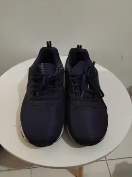 Sepatu League Legas Size 39