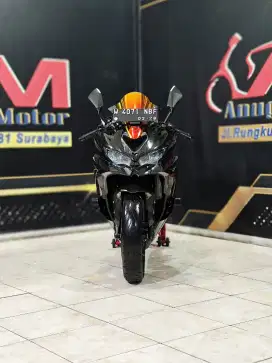 Zx25r 4cilinder km.8rb Black glossy super mewah.Anugerah motor rungkut