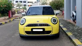 Km 1 ribuan mini cooper minicooper s turbo 3 door 2024 kuning