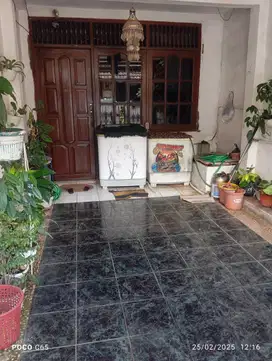 Di Jual Rumah 2 Lantai Komplek Saluyu Riung Bandung