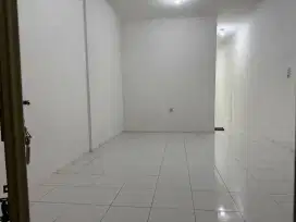 Disewakan Rumah 2.5 Lantai Dekat Jalan Mustafa Pulo Brayan