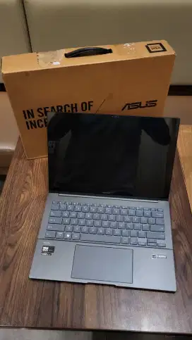 Asus Zenbook 14 Ultra 7 155H