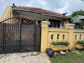Rumah Jalan Buni Munjul Strategis