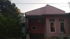 Di Jual Rumah Furnish Posisi Hook di Taman Kebalen
