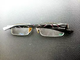 Kacamata baca oakley original