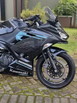 Ninja 250 SE Abs Mdp 2019 Keyless.Odo 14rb KM.Double Aksesoris.