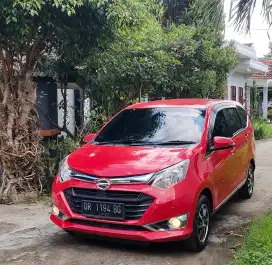 Dijual Sigra R Deluxe 2017 Akhir