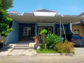 Di jual butuh CEPAT LAKU-Rumah Palma Classica Citraland Surabaya Barat