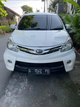 Xenia R Attivo Manual 2012