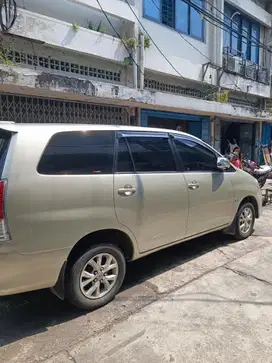 Toyota Kijang Innova 2009 Diesel
