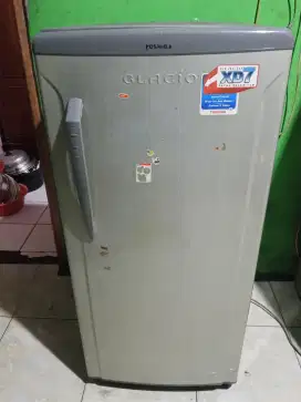 Kulkas Toshiba 1 pintu normal