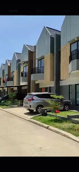 SELANGKAH ke Pintu Tol 3+1 KT Rumah Cluster Mewah di Sentul Disewakan