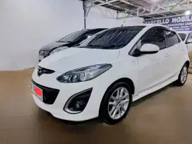 Dp 2 jt Mazda R a/t 2013 dibantu