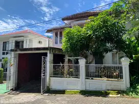 Rumah 2 lantai di Mountain Estate Residence. Ranomuut, Manado